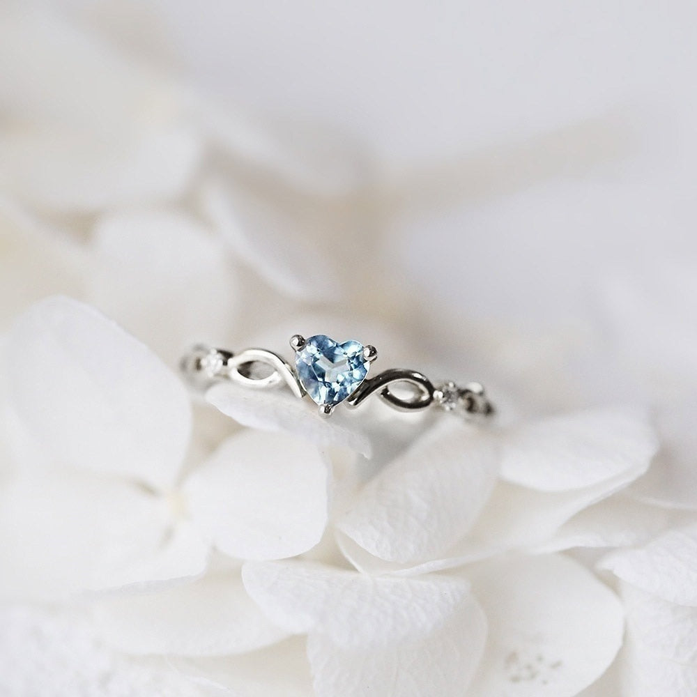 Simple Romantic Heart Ring